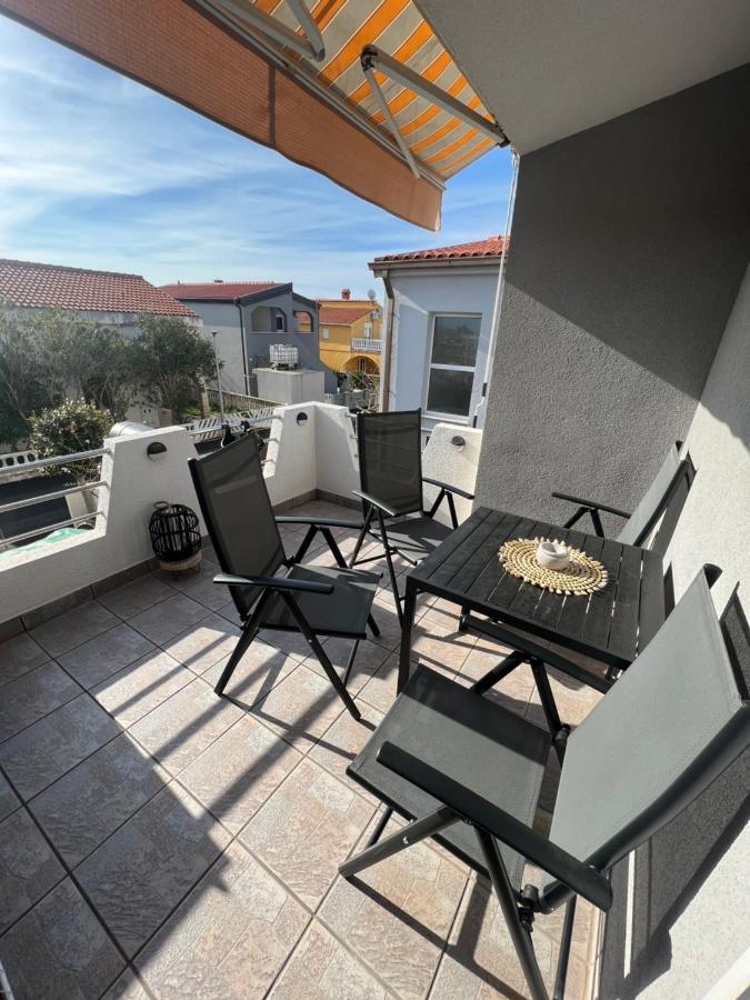 Apartment Mona Vir Eksteriør billede